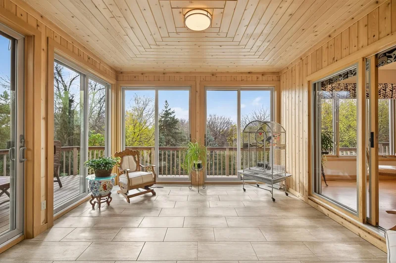 6993 Kenmare Drive, Bloomington, MN 55438, Minneapolis, Minnesota, United States. - Photo 21