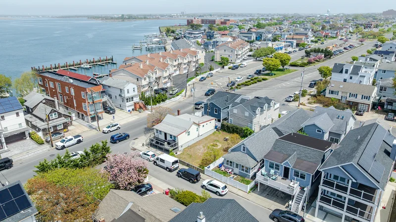 100 California Street , Long Beach, NY 11561, Long Beach, New York, United States. - Photo 24
