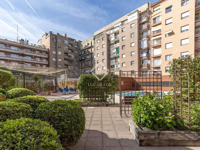 Calabria, Barcelona, Barcelona, Barcelona, Eixample, Barcelona, Spain. - Photo 3