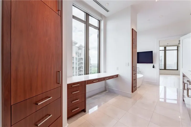 3376 Peachtree Road NE 34A, Atlanta, Georgia, United States. - Photo 18