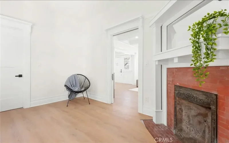1720 S Kingsley, Los Angeles, California, United States. - Photo 14