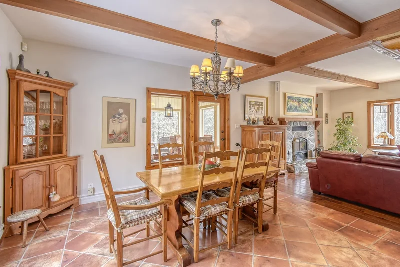 330 Ch. des Boisés, Mont-Tremblant, Quebec, Canada. - Photo 7