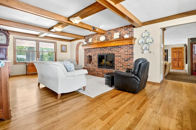 216 E Main Street, Hortonville, WI 54944-9435, Hortonville, Wisconsin, United States. - Photo 26