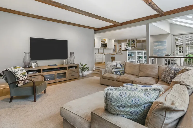 20 Old Hill Road, Westport, CT, 06880, USA, Westport, Connecticut, United States. - Photo 25