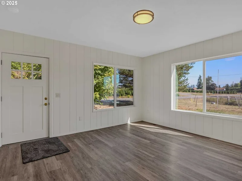 18223 S SPRINGWATER RD, Estacada, Oregon, United States. - Photo 28