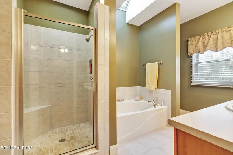 9019 Cherokee Trl, Crossville, TN 38572, Crossville, Tennessee, United States. - Photo 25