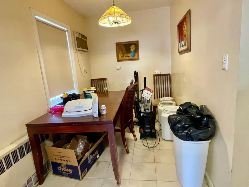 69-15 Cloverdale Blvd, New York, New York, United States. - Photo 12