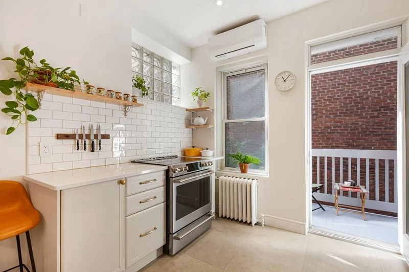 704A Av. Champagneur, Montréal, Quebec, Canada. - Photo 14