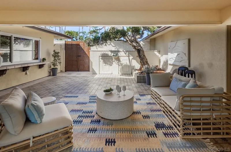 2977 Ocean Street, Carlsbad, California, United States. - Photo 37