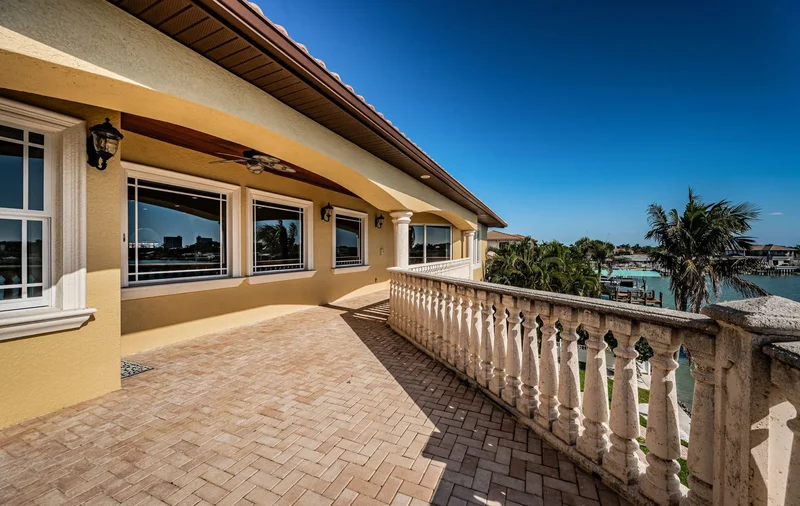 7986 9th Ave S, St Petersburg, FL 33707, St. Petersburg, Florida, United States. - Photo 13