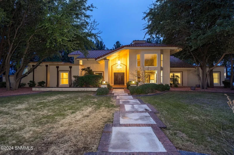 2850 McDowell Court, Las Cruces, NM 88005, Las Cruces, New Mexico, United States. - Photo 2