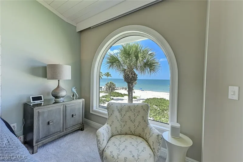143 Barefoot Circle 5, Bonita Springs, Florida, United States. - Photo 35