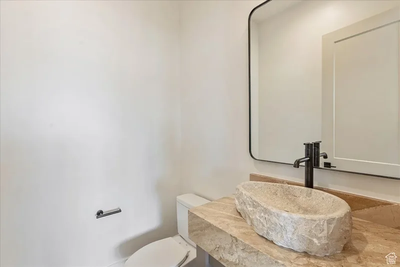 1602 E CENTER POINTE DR 1, Lehi, Utah, United States. - Photo 18