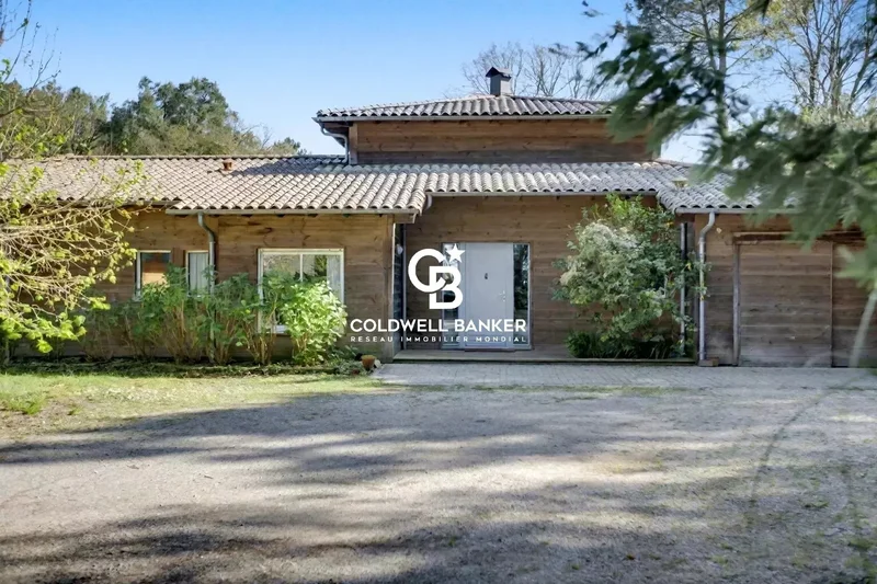Contemporary Villa – Tree-Lined Neighborhood of Seignosse Bourg