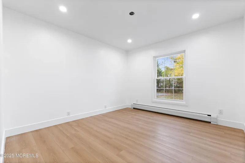 75 Ohio Avenue, Middletown, NJ 07748, North Middletown, New Jersey, United States. - Photo 25