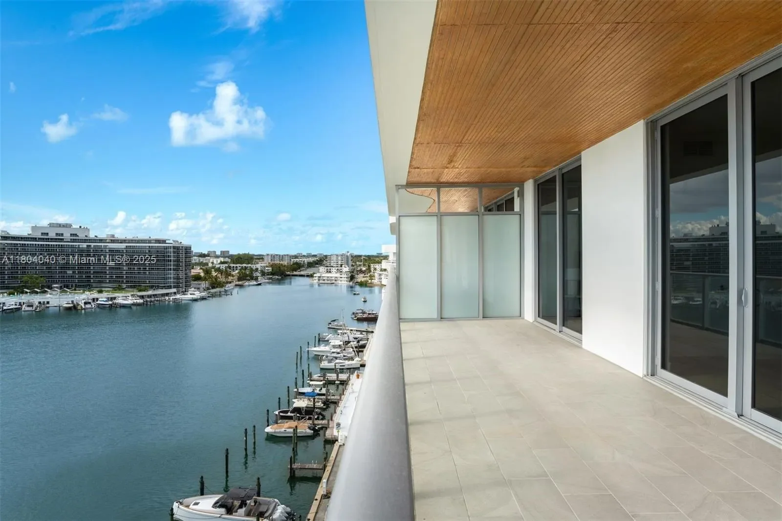 6800 Indian Creek Dr 7B, Miami Beach, Florida, United States. - Photo 17
