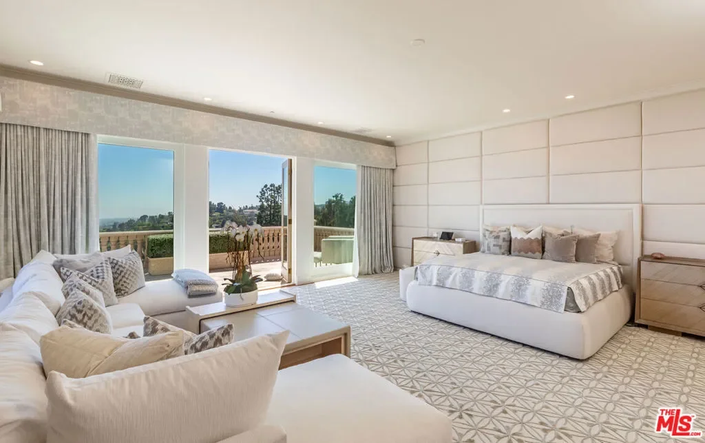 1309 Davies Drive, Beverly Hills, California, United States. - Photo 9