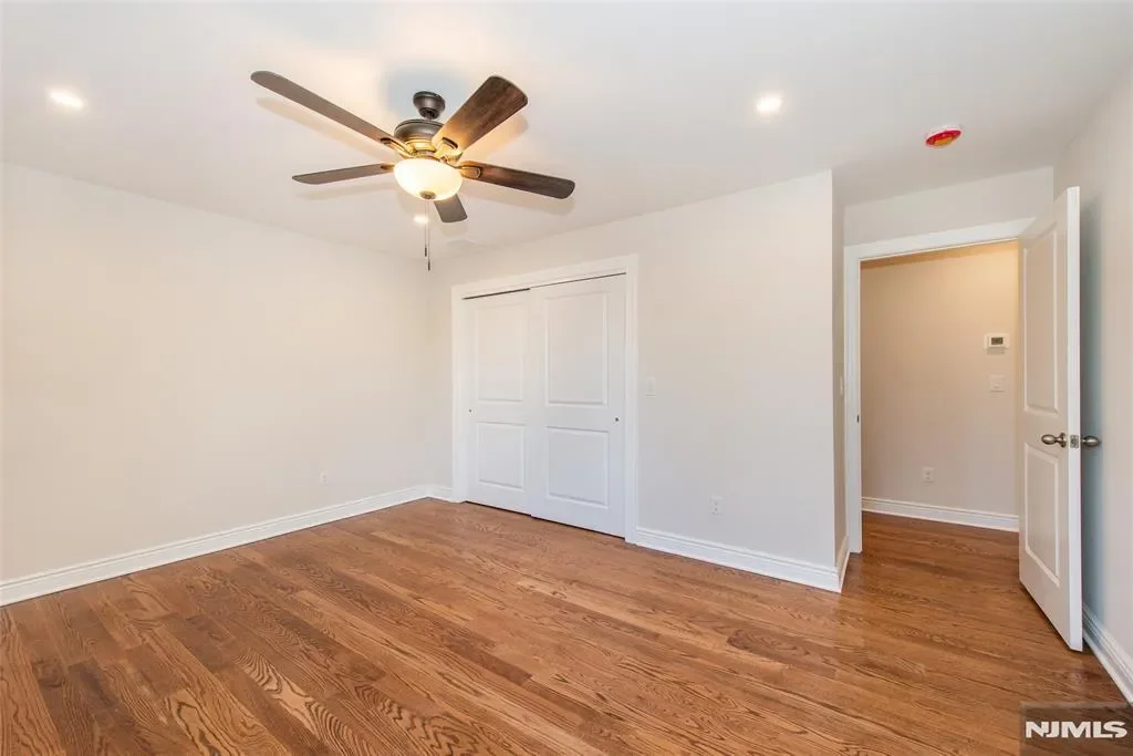 44 4th Avenue, Roseland, NJ 07068, Roseland, New Jersey, United States. - Photo 38