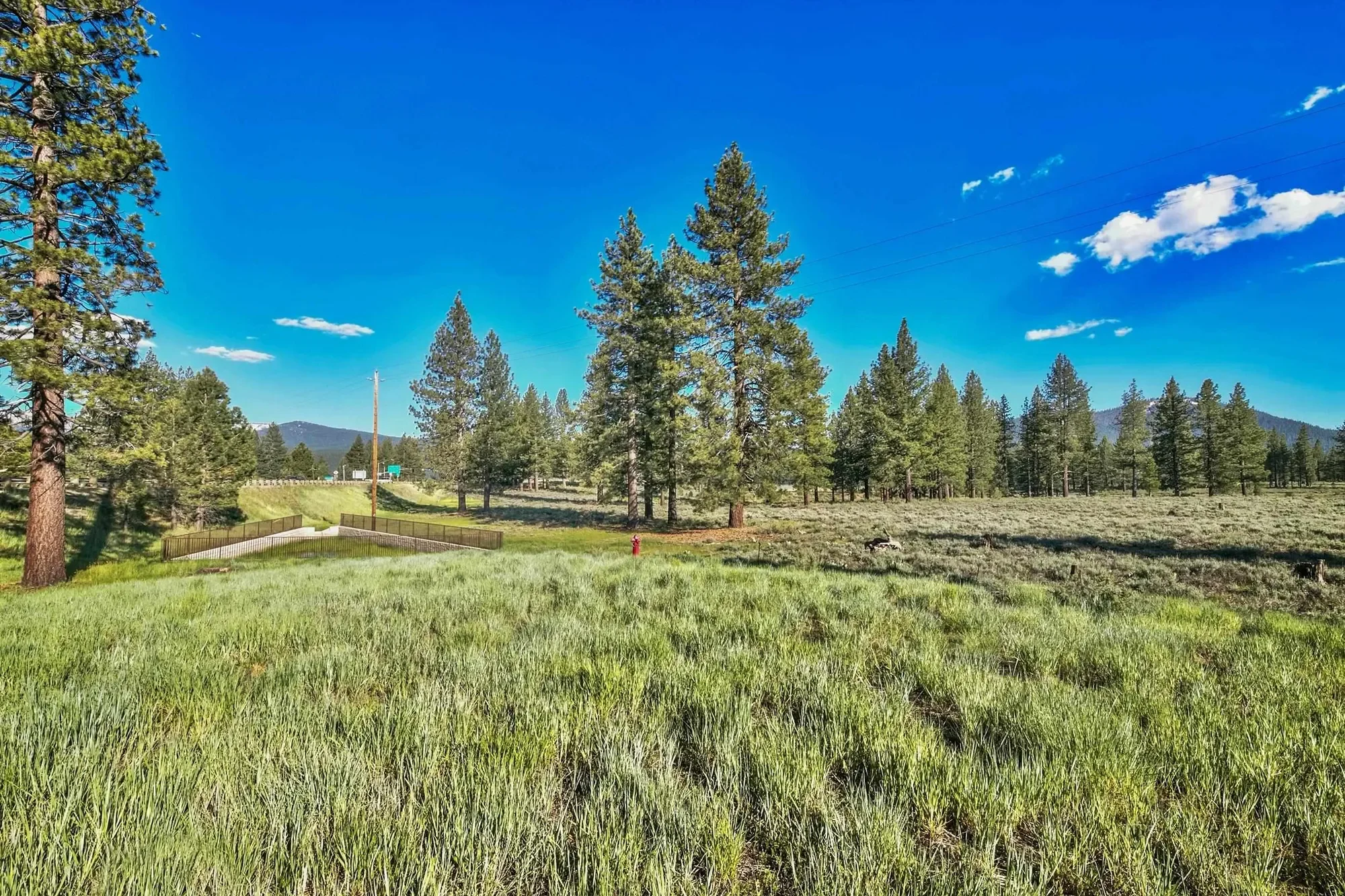 9701 Highway 267, Truckee, California, United States. - Photo 10