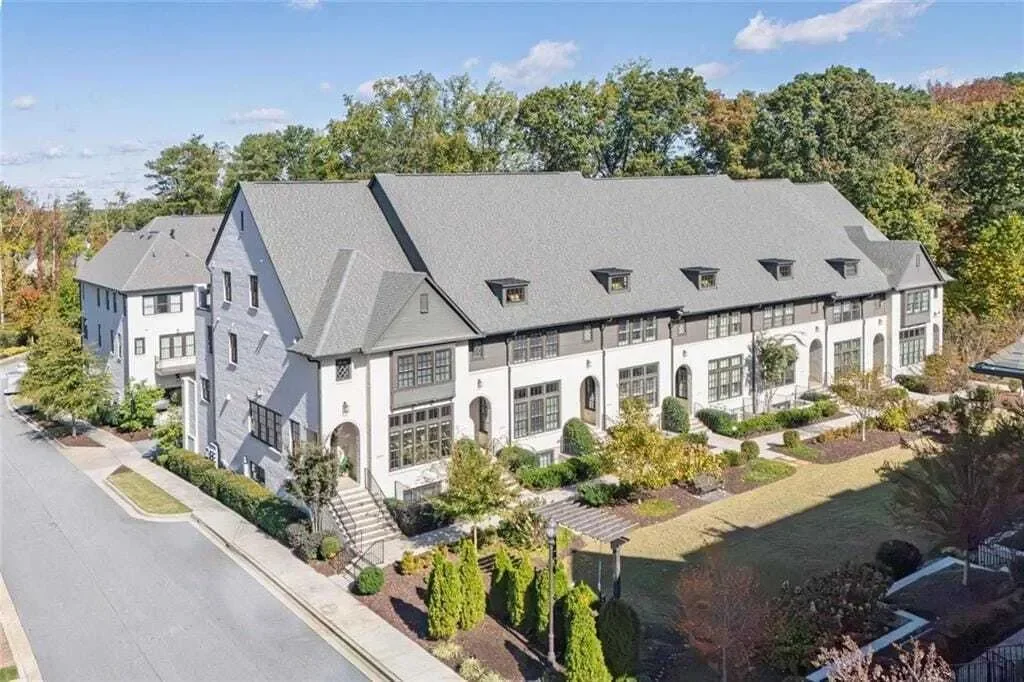 6435 Lucent Lane, Atlanta, Georgia, United States. - Photo 9