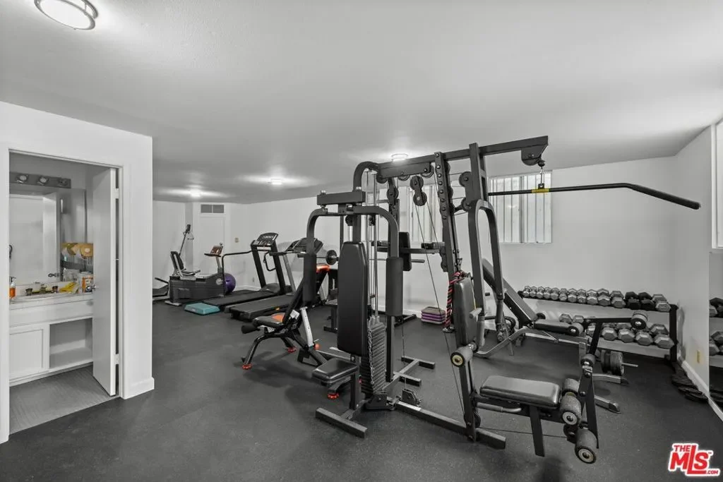 964 Hancock Avenue 103, Los Angeles, California, United States. - Photo 14