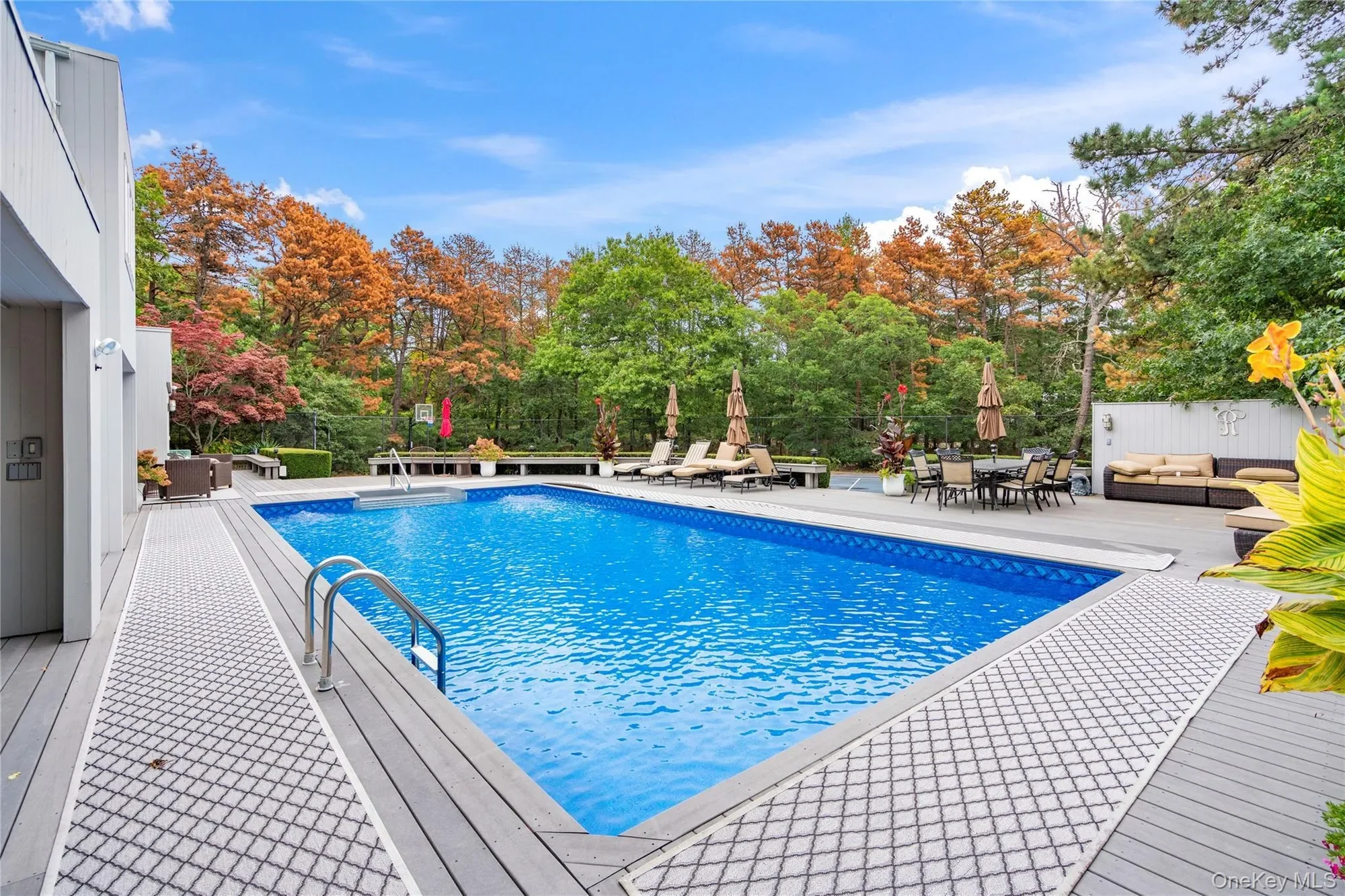 9 Peacock Path, East Quogue, NY 11942, East Quogue, New York, United States. - Photo 25