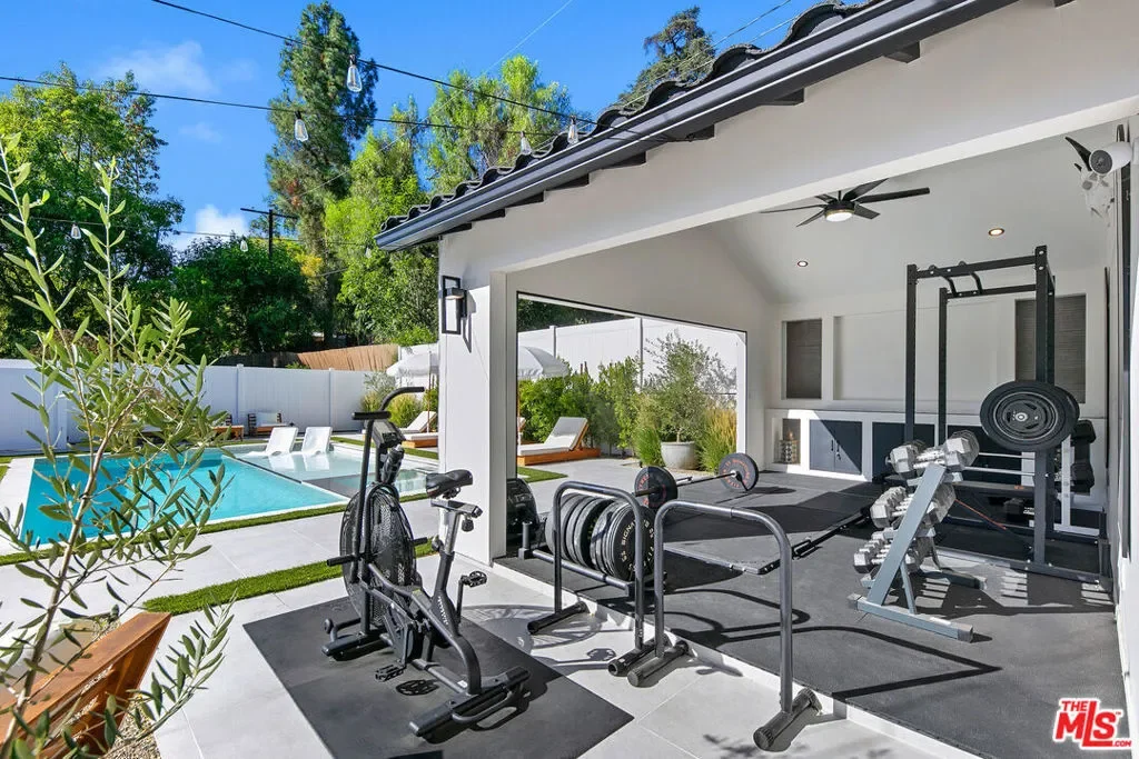 22269 Avenue San Luis, Los Angeles, California, United States. - Photo 6
