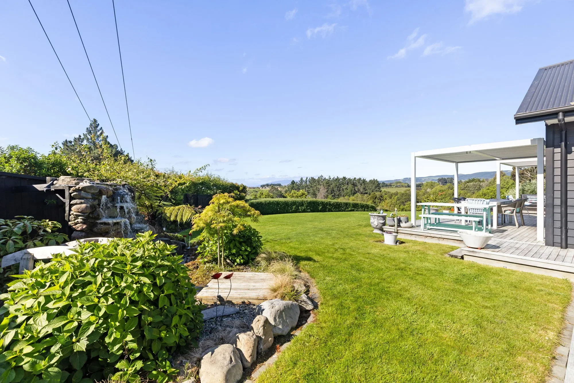 Exterior photo 10