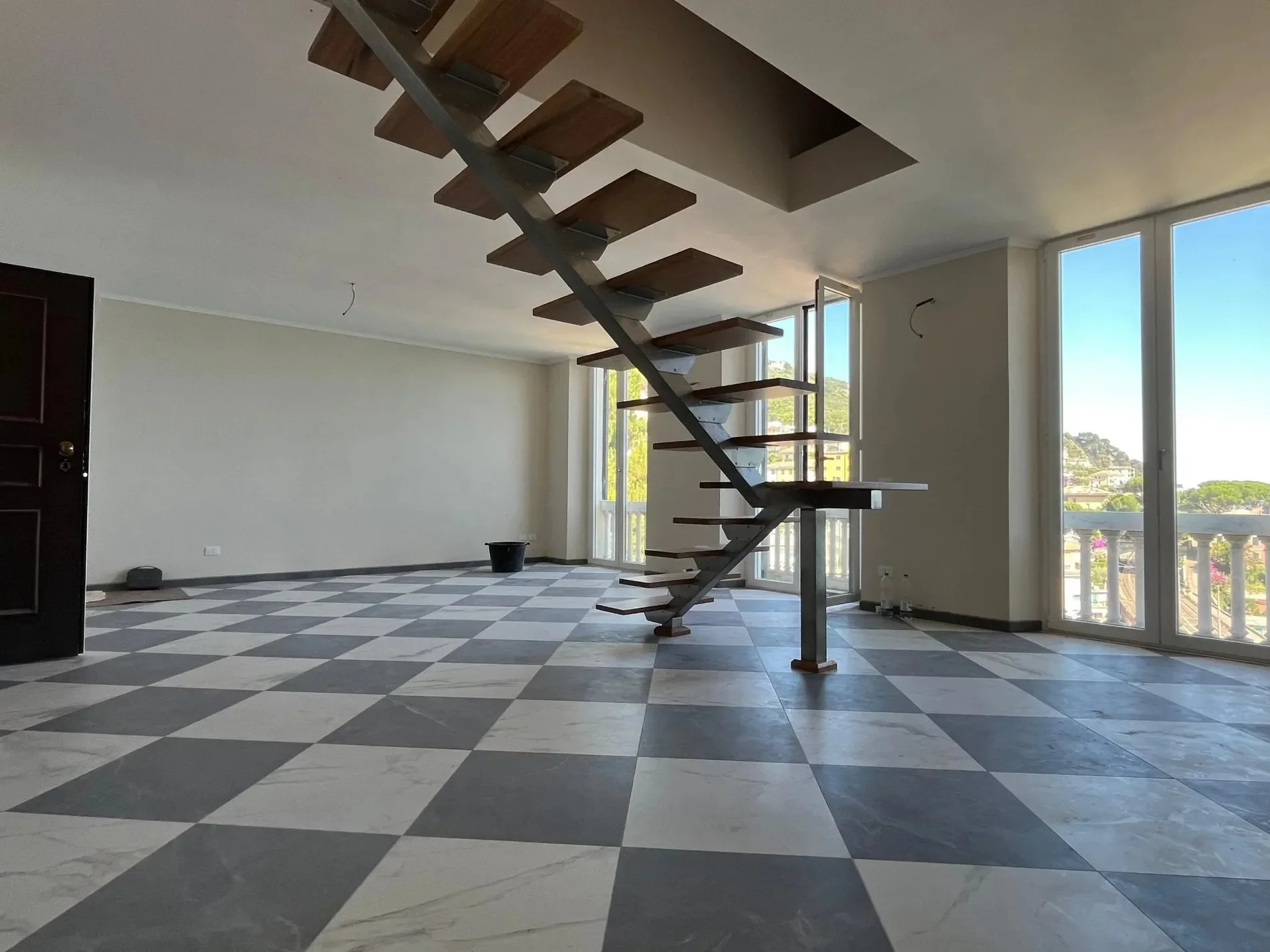 Gallery photo 10