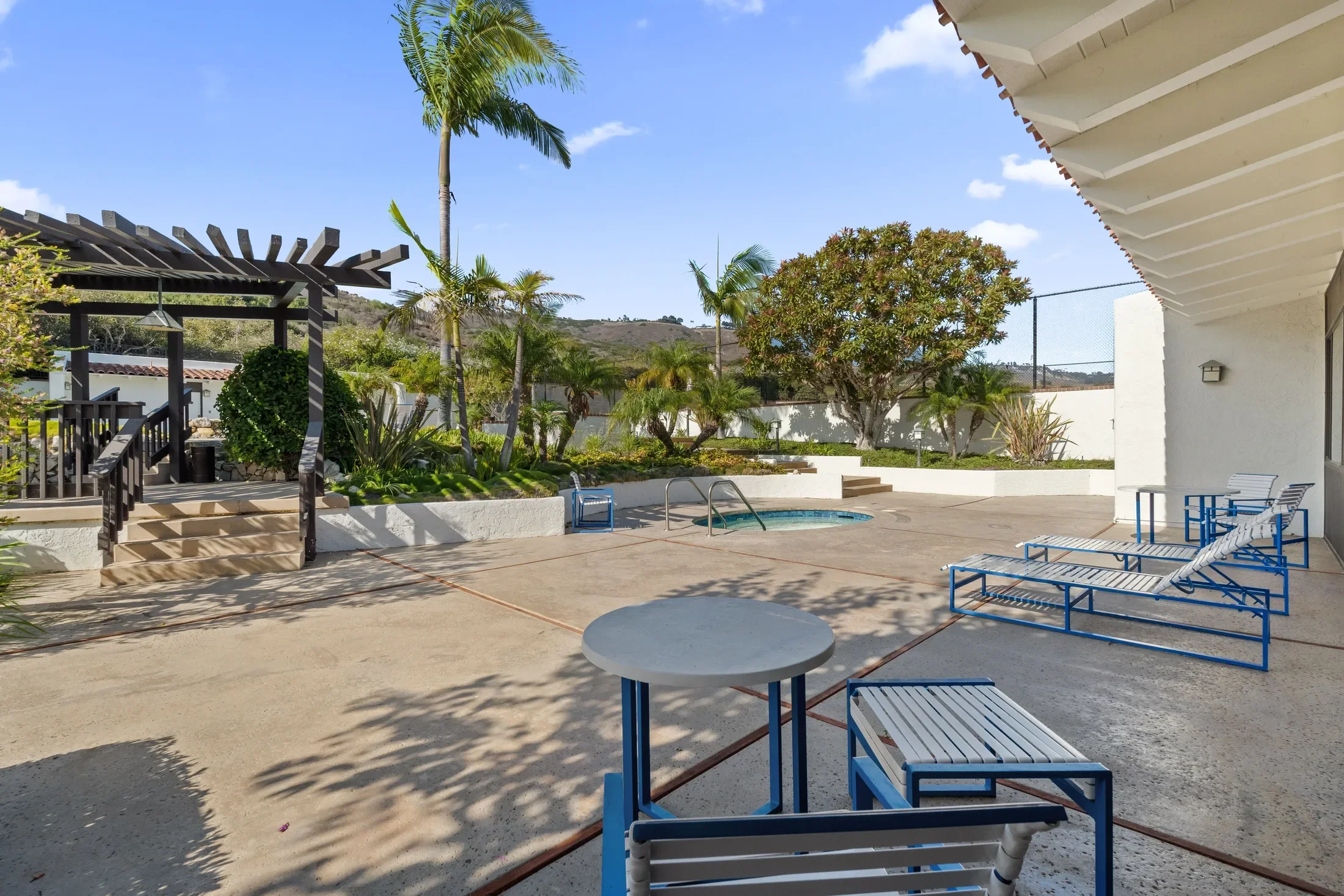32541 Coastsite Drive , Rancho Palos Verdes, CA 90275, Rolling Hills, California, United States. - Photo 3
