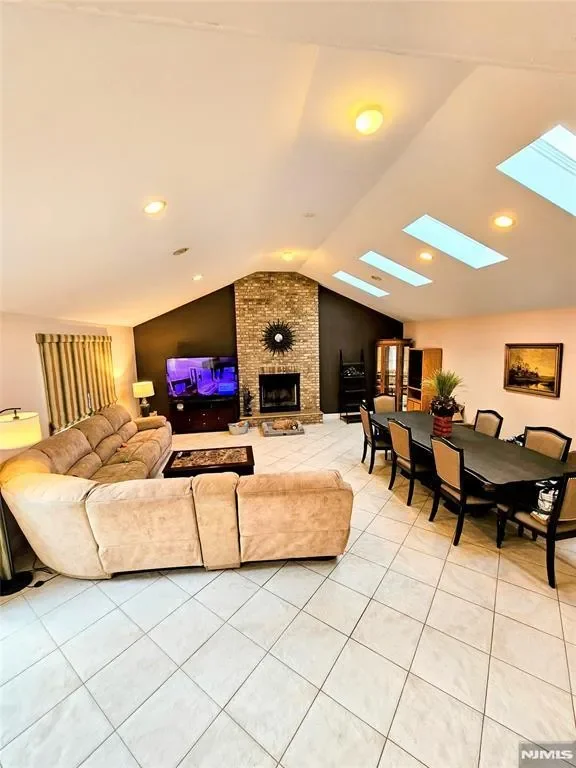 28 Noel, North Arlington, NJ 07071, North Arlington, New Jersey, United States. - Photo 42