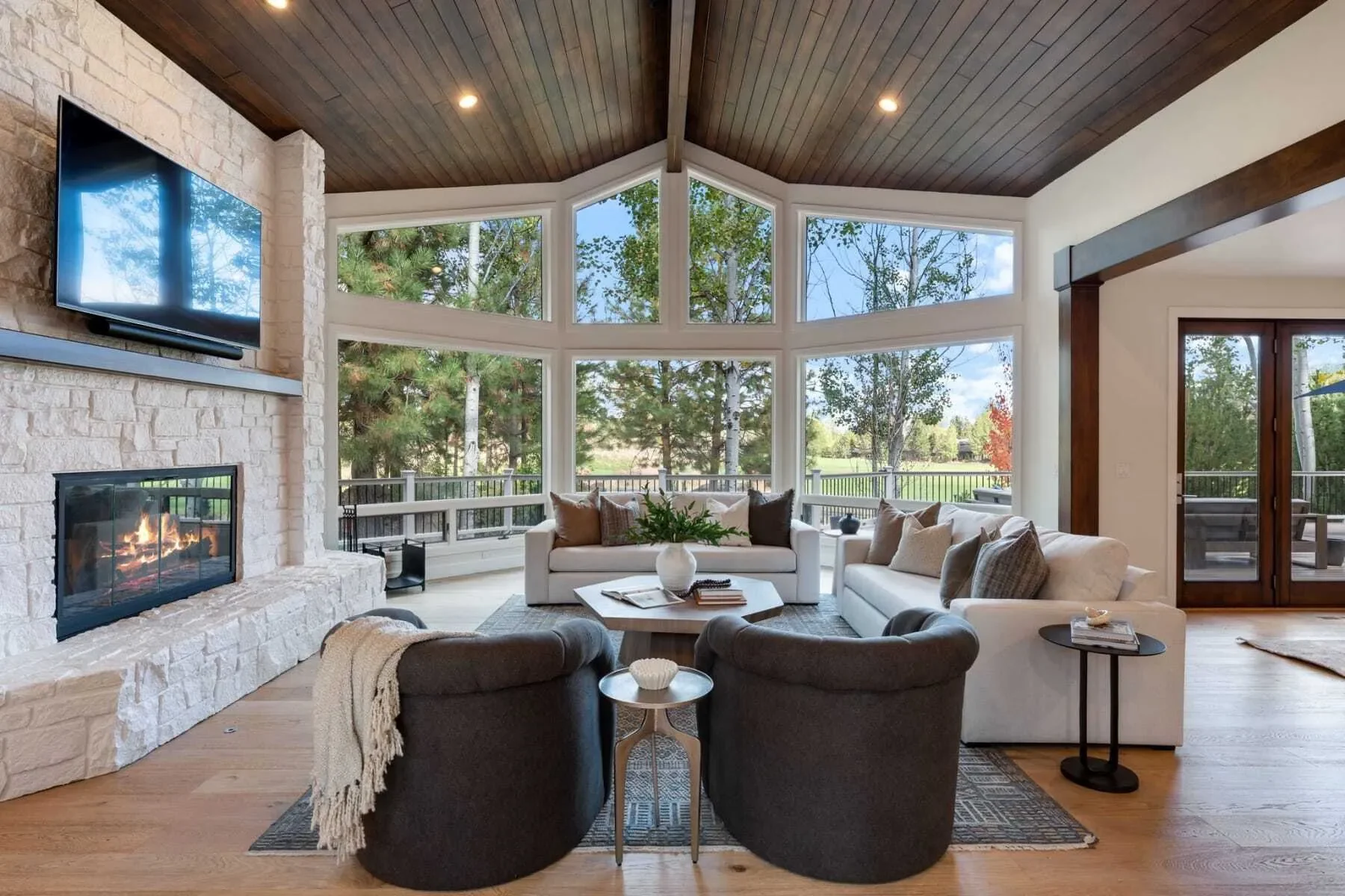 61824 Red Meadow Ct, Bend, OR 97702, Bend, Oregon, United States. - Photo 4
