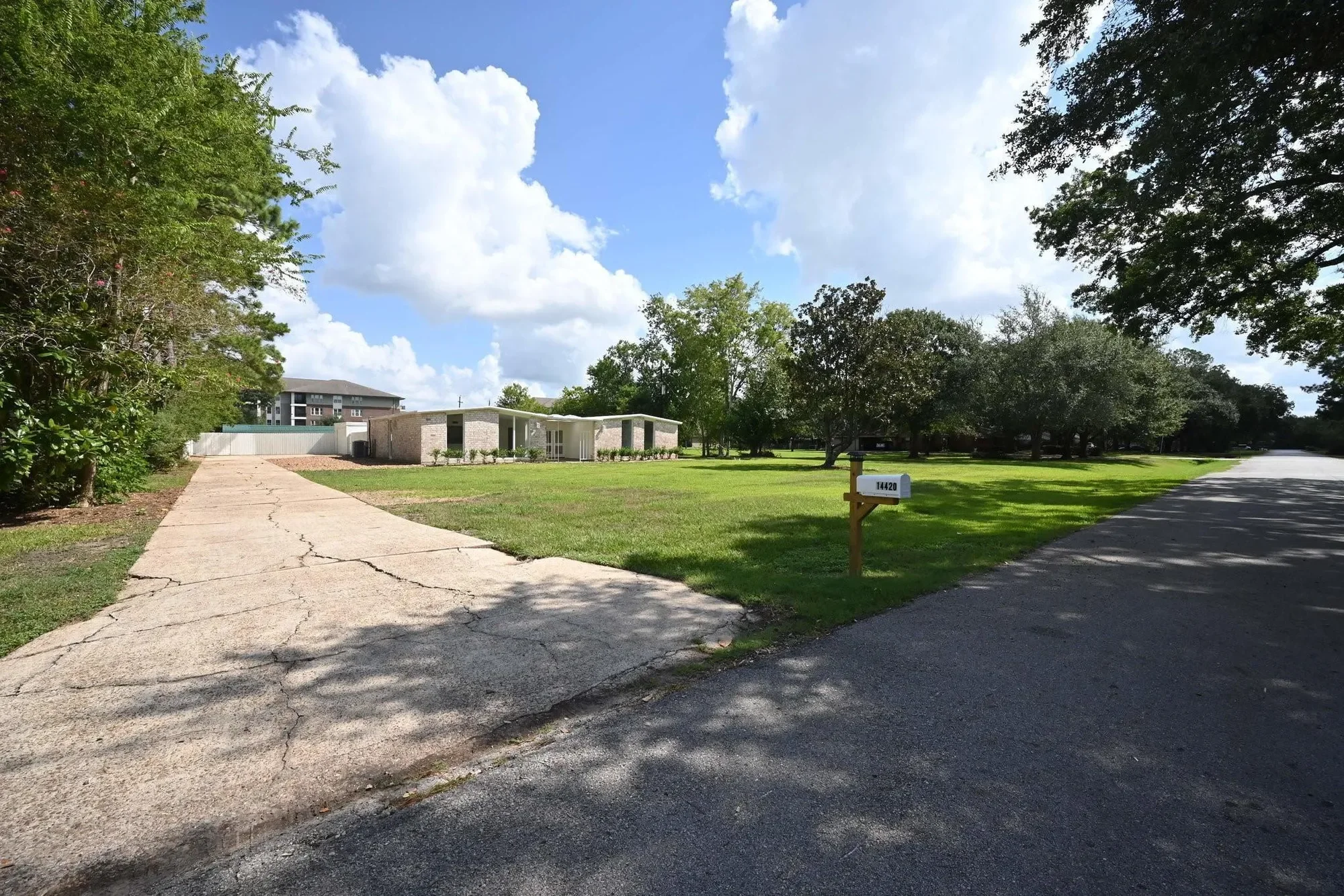 14420 Westway Lane, Houston, Texas, United States. - Photo 4
