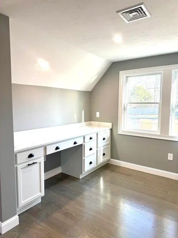 Gallery photo 12