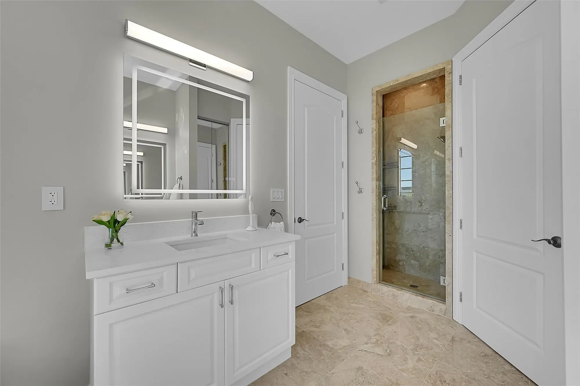 2254 SE 7th Street, Hillsboro Beach, Florida, United States. - Photo 23