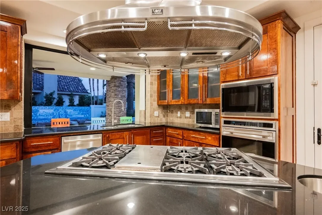 5101 Mountain Foliage Drive, Las Vegas, Nevada, United States. - Photo 20