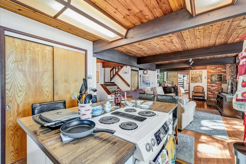 481 Lakeside Drive W, Barnstable, Massachusetts, United States. - Photo 31