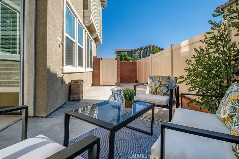 16054 Tanzinite, Chino, CA 91708, Chino, California, United States. - Photo 16