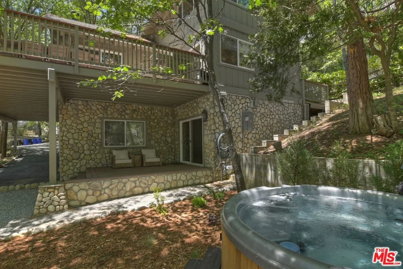 28805 North Shore Road, Lake Arrowhead, California, United States. - Photo 38
