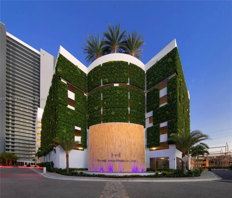 16385 Biscayne Blvd 1221, Golden Beach, Florida, United States. - Photo 7