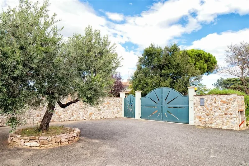 San Vincenzo, Tuscany, Italy. - Photo 28