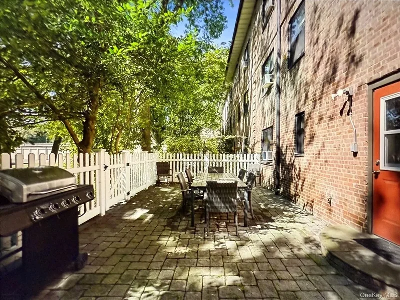 6 Manchester Road #1, Eastchester, New York, United States. - Photo 10
