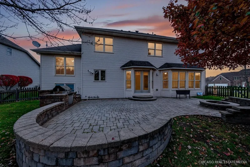 3423 Sunnyside Court, Naperville, IL 60564, Naperville, Illinois, United States. - Photo 48