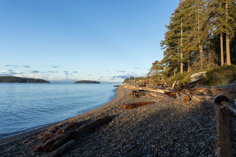 5845 Sunshine Coast Highway, Sechelt, British Columbia, Canada. - Photo 3