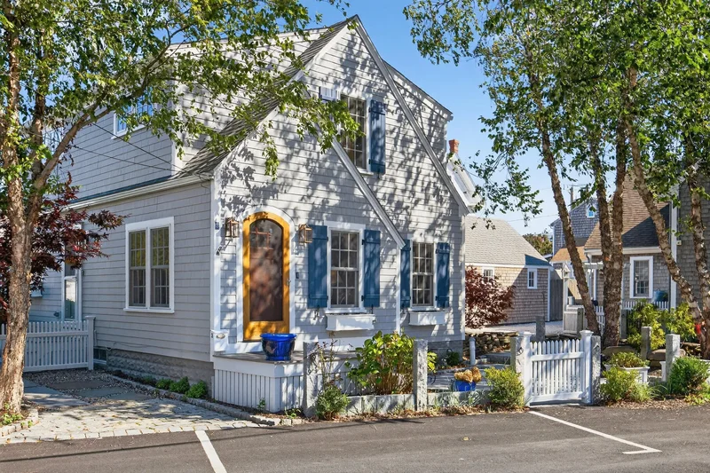 3 Atlantic Avenue , Provincetown, MA 02657, Provincetown, Massachusetts, United States. - Photo 8