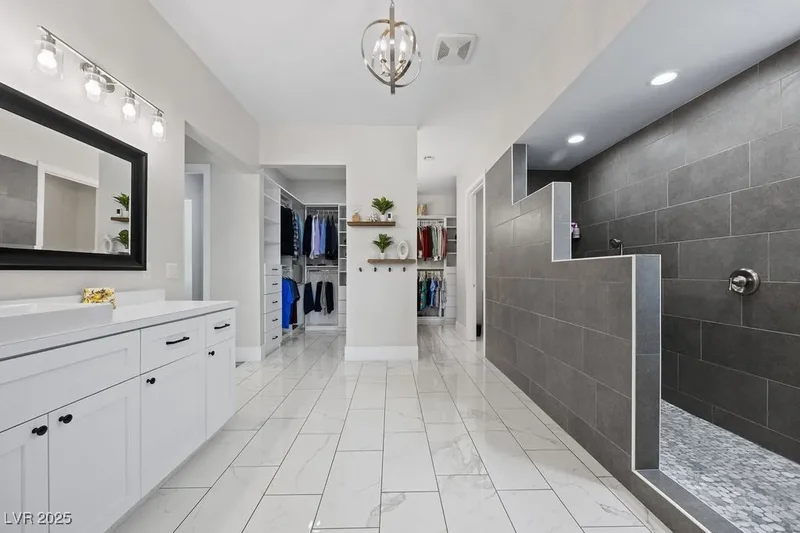 5865 Egan Crest Drive, Las Vegas, Nevada, United States. - Photo 15