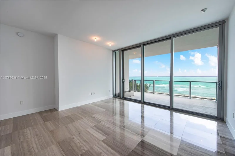 6901 Collins Ave 401, Miami Beach, Florida, United States. - Photo 38