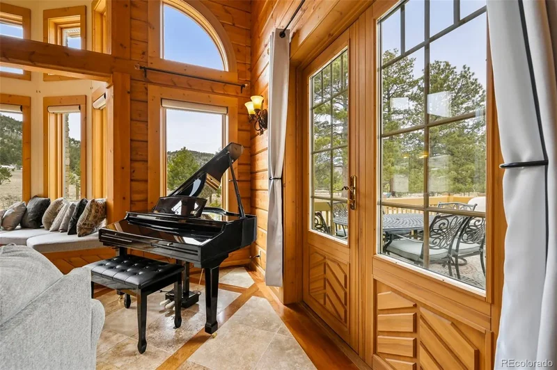 324 Elk View Court, Lincoln Park, Colorado, United States. - Photo 15