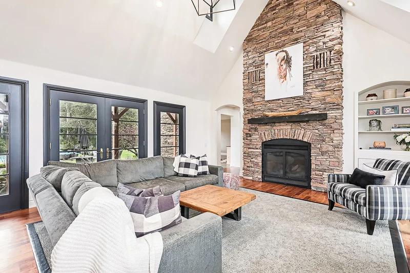 787517 Grey 13 Rd, Blue Mountains, ON N0H 2P0, Thornbury, Ontario, Canada. - Photo 22