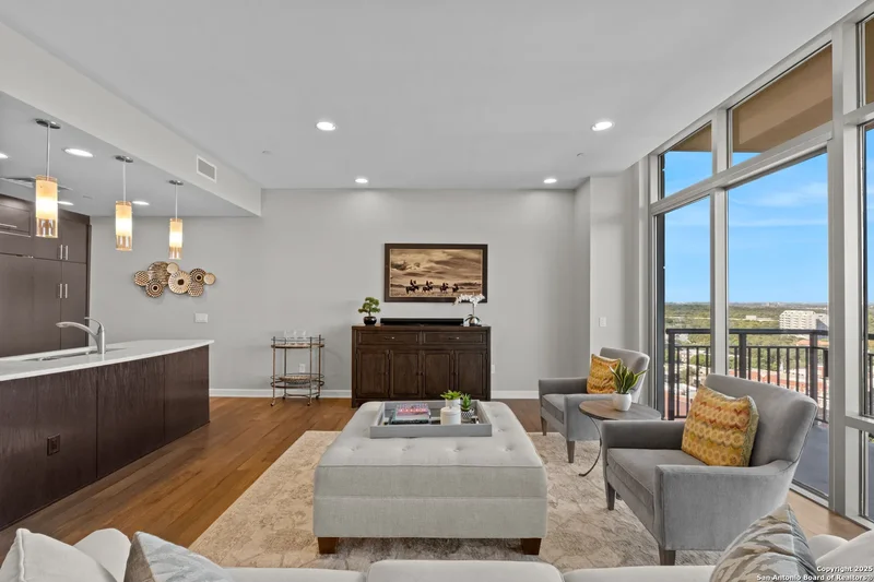 4242 BROADWAY STREET 1505, San Antonio, Texas, United States. - Photo 8